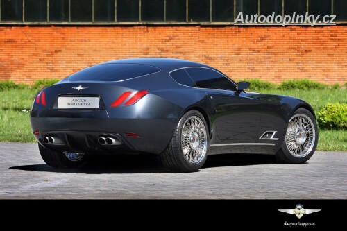 Nov� fotky Maserati A8CGS