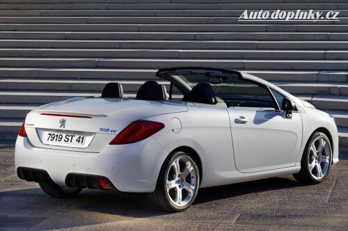 Peugeot 308 CC odhalen