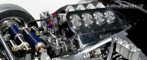 Iconic Motor roadster GTR