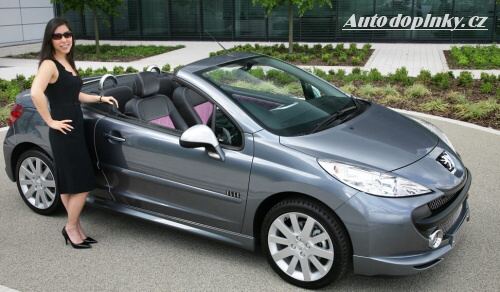 Peugeot 207CC od Elle