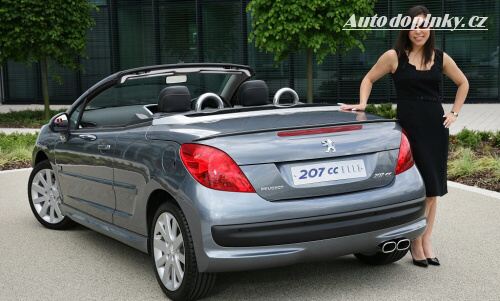 Peugeot 207CC od Elle