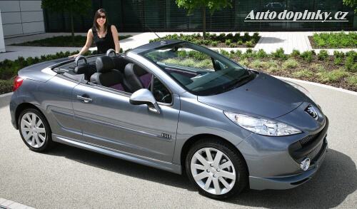 Peugeot 207CC od Elle