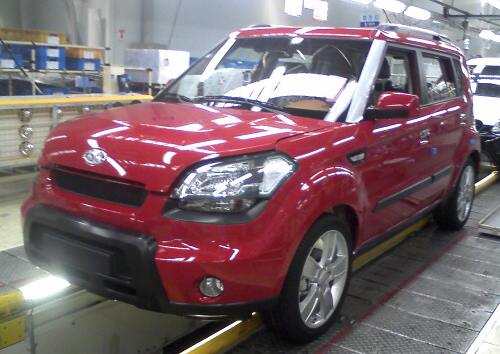 Kia Soul zachycena p�i v�rob�