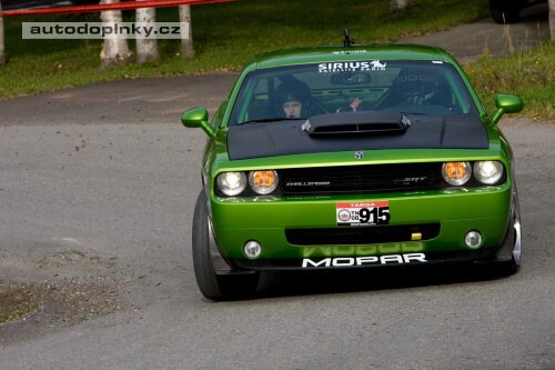 Challenger Targa se st�echou