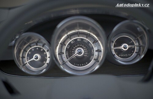 Lincoln MKT Concept