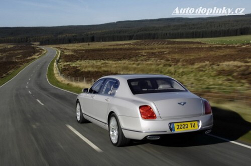 Nov� Flying Spur Speed