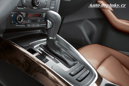 Audi Q5 ofici�ln�