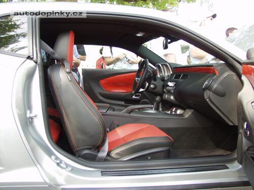 Camaro SS interi�r