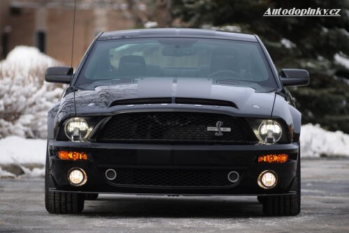 GT500KR se sklen�nou st�echou