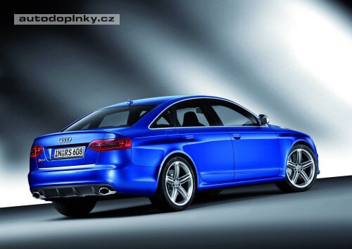Audi RS6 sedan p�ich�z�