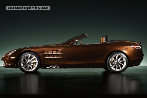 SLR McLaren na charitu