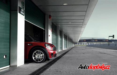 Mini p�edstav� v �enev� JWC R56