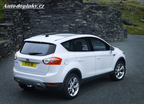 Ford Kuga ofici�ln�