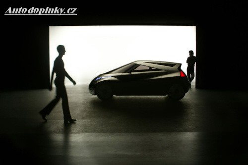 Nissan to s Miximem mysl� v�n�