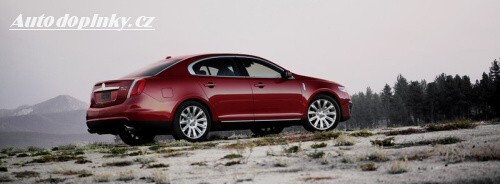 Lincoln m� vlajkovou lo� MKS