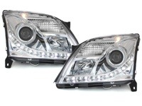 P�edn� sv�tla s denn�m sv�cen�m Opel Vectra C -- rok v�roby 2002-08/2005 chrom