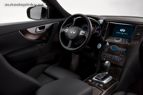 Infiniti FX v limitovan� edici