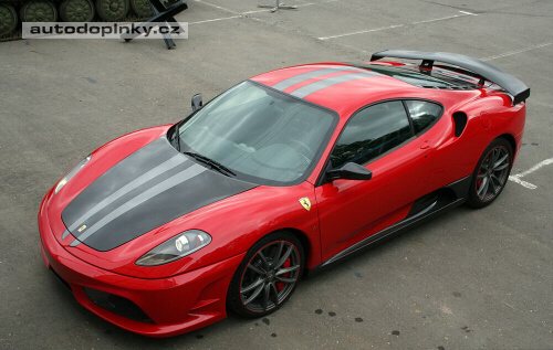 Ferrari F430 od Status Design