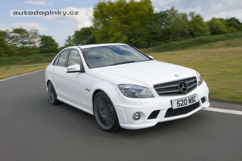 Mercedes C63 AMG DR 520