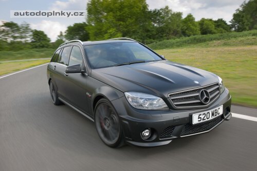 Mercedes C63 AMG DR 520