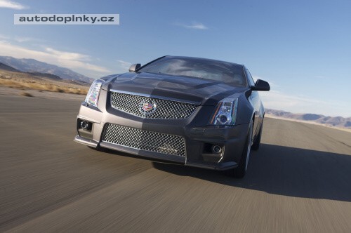 Cadillac CTS Coup� startuje