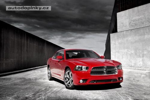 Dodge Charger v nov�m