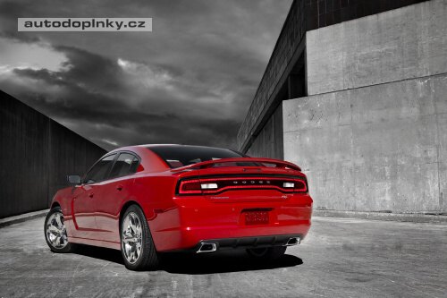 Dodge Charger v nov�m