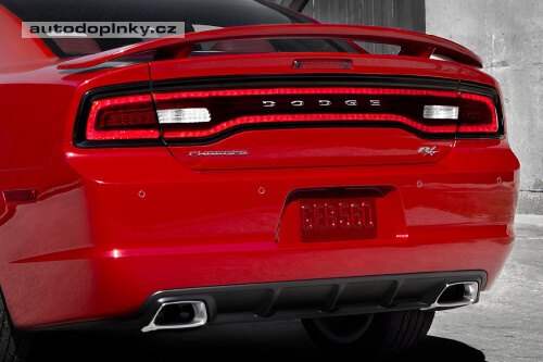 Dodge Charger v nov�m