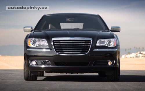 Nov� Chrysler 300C