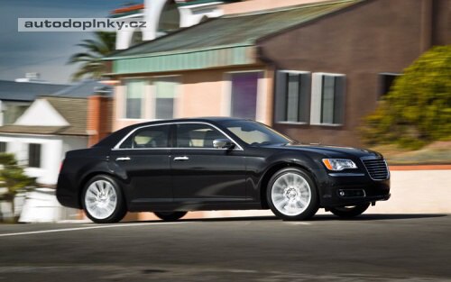 Nov� Chrysler 300C