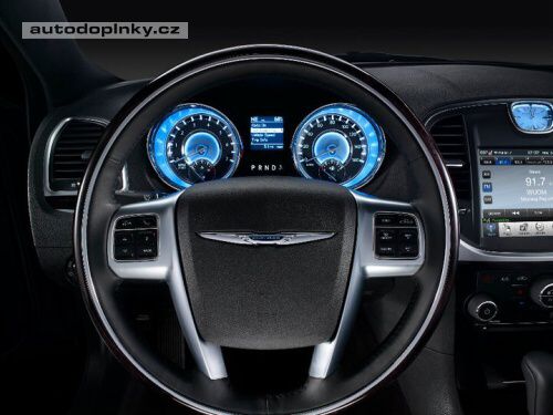 Nov� Chrysler 300C