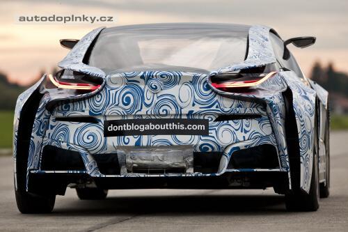 BMW chyst� supersport