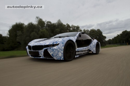 BMW chyst� supersport