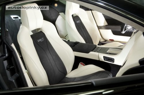 550 kon� pro Aston Martin DBS