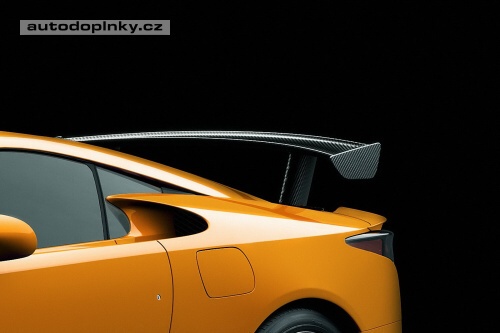 Lexus LFA s bal��kem N�rburgring