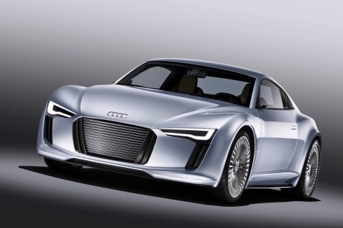 Audi e-tron - mal� R8