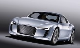 Audi e-tron - mal� R8