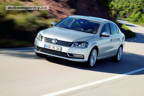 VW Passat B7 nab�dka motor�