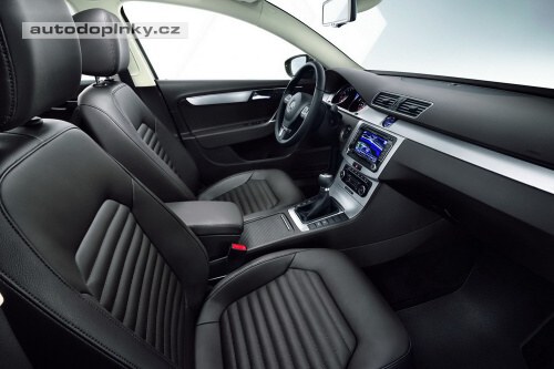 VW Passat B7 nab�dka motor�