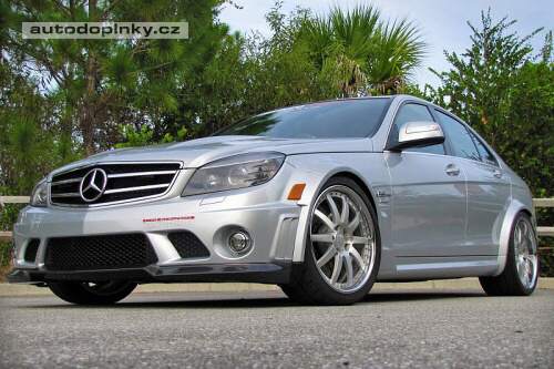 Mercedes C63 AMG RENNtech