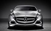 Mercedes p�edstavuje F800