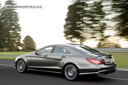 CLS 63 AMG ofici�ln�