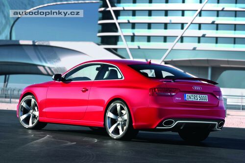 Audi RS5 ofici�ln�