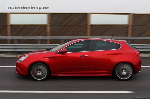 Alfa Romeo Giulietta za p�l mega