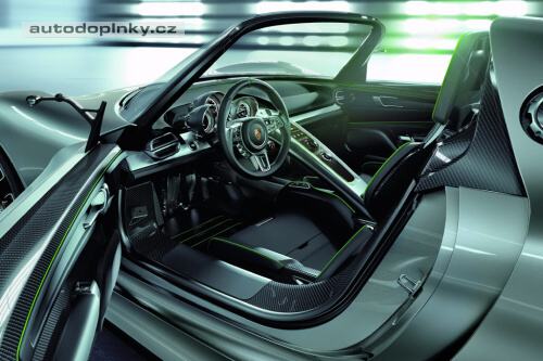 Porsche 918 Spyder m� zelenou