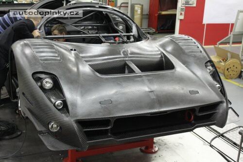 Ferrari P4/5 ve v�rob�