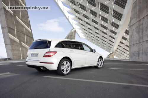 Nov� R od Mercedesu
