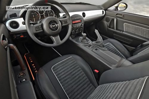 Mazda MX-5 Spyder na SEMA 