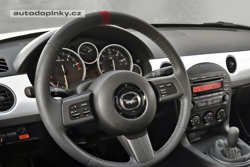 Mazda MX-5 Spyder na SEMA 