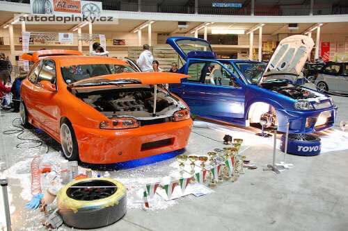 Tuning Cup 2011 za��n�